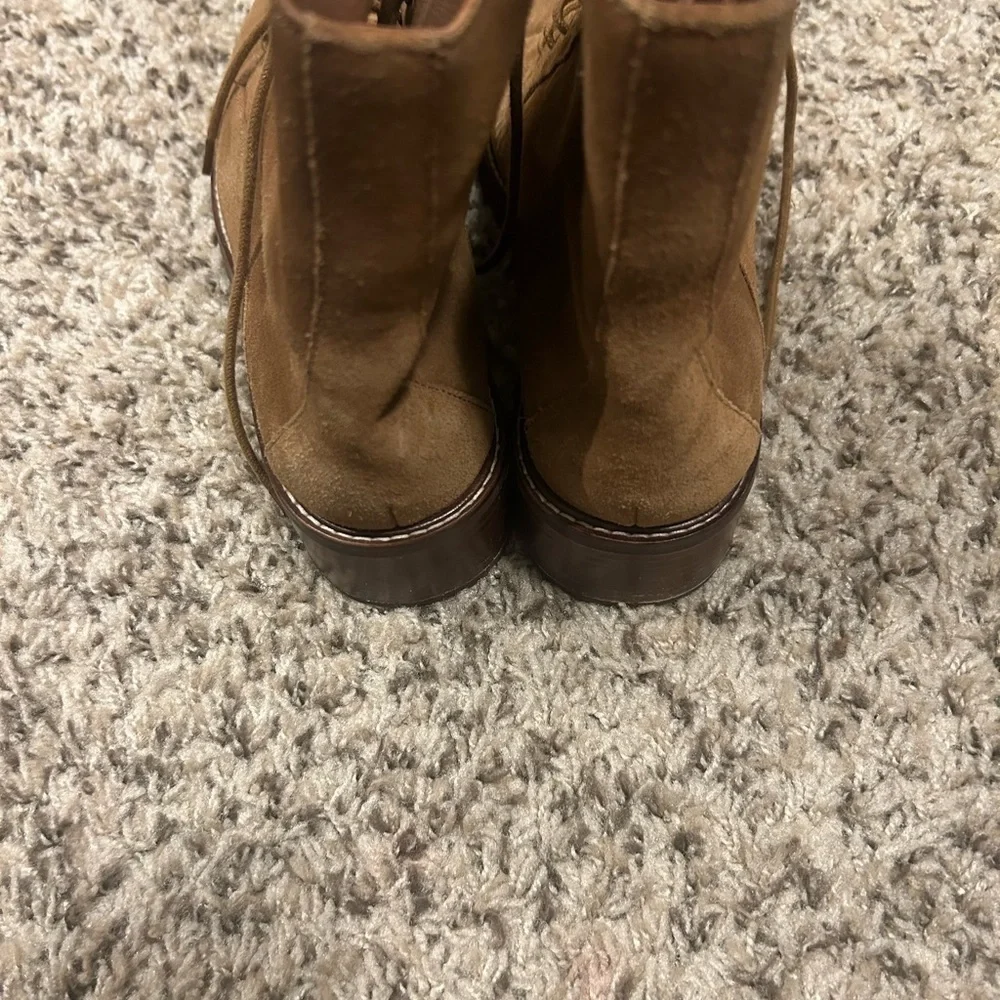 Madewell The Julien Lace-Up Lugsole Boot in Suede Size 10
